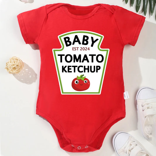 Baby-Strampelanzug mit Tomatenketchup